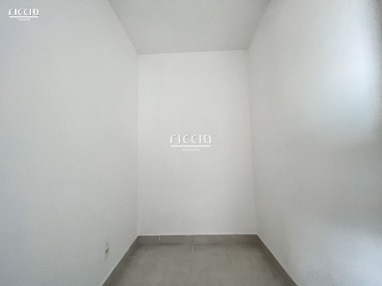 Apartamento à venda no Jardim das Colinas — imagem 36 de 37