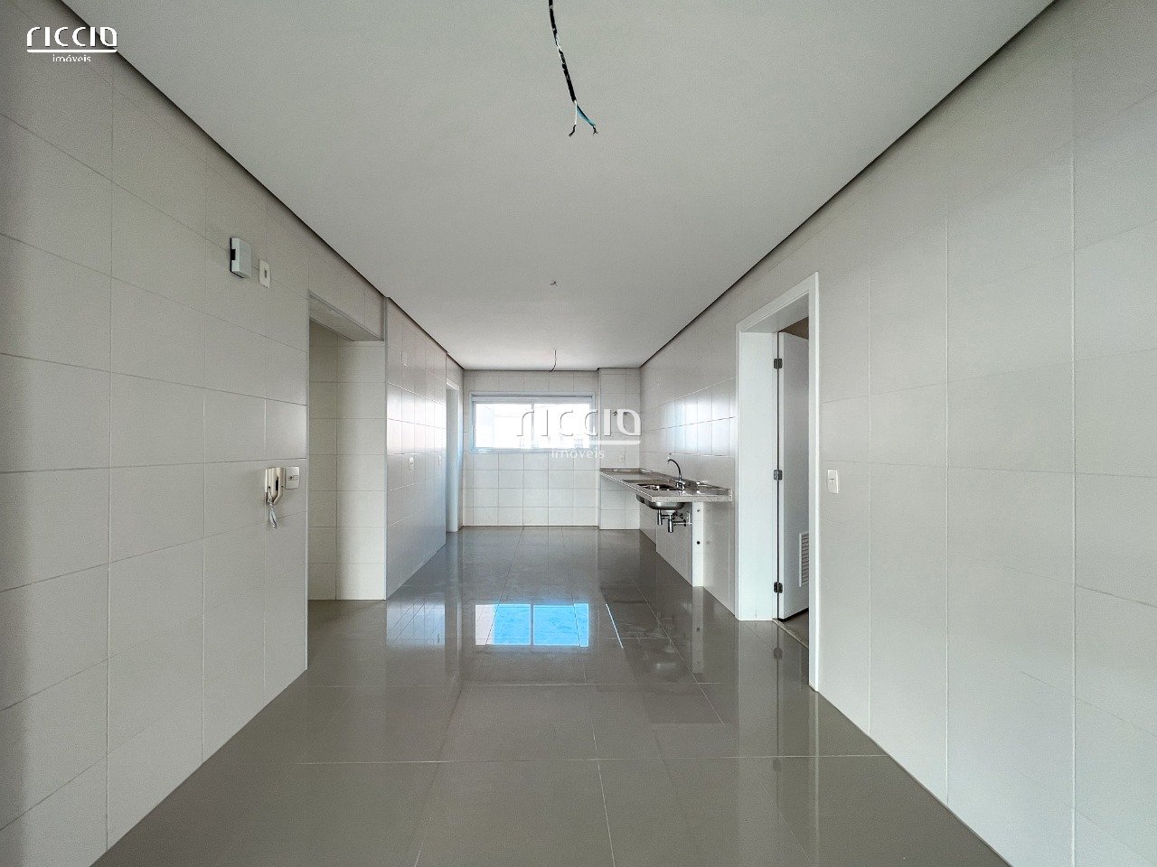 Apartamento à venda no Jardim das Colinas — imagem 18 de 37