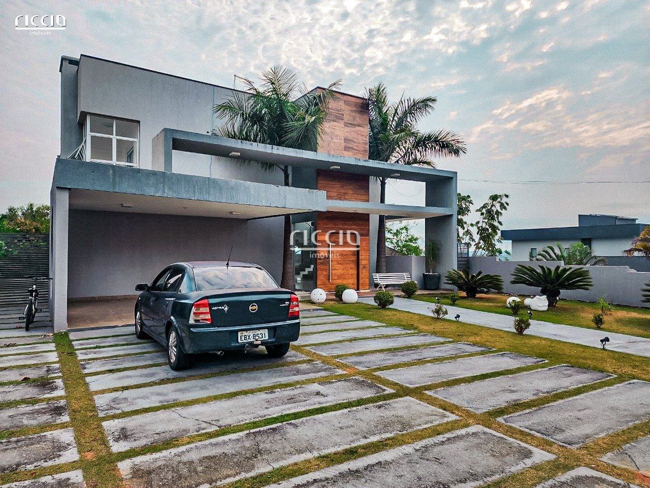 Casa em Condomínio à venda no Mirante do Vale — ambiente interno