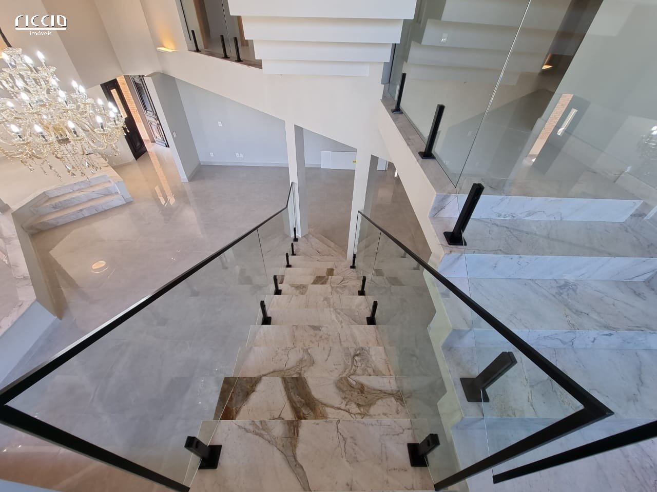 Casa em Condomínio à venda no Jardim das Colinas — imagem 8 de 36