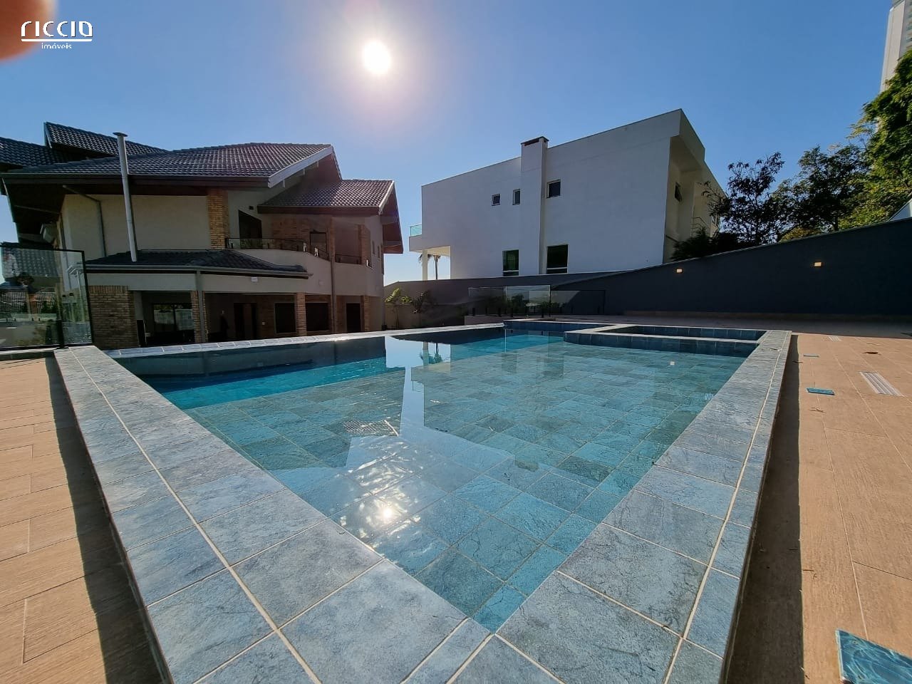 Casa em Condomínio à venda no Jardim das Colinas — imagem 36 de 36