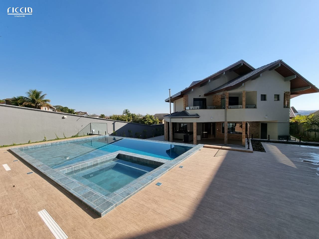 Casa em Condomínio à venda no Jardim das Colinas — imagem 34 de 36