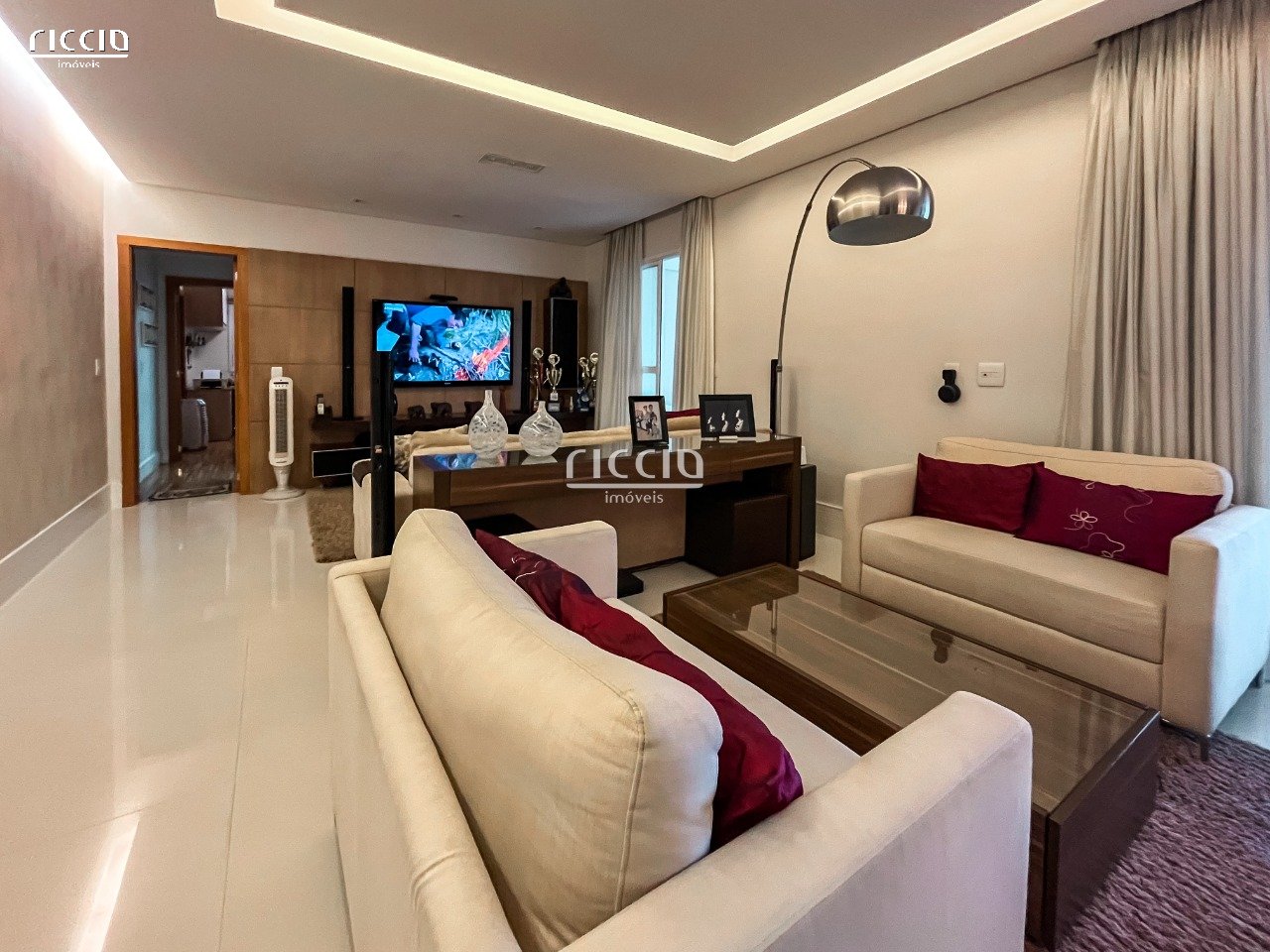 Apartamento na Vila Ema, 176 m² - Ed. Unique- Fundos,