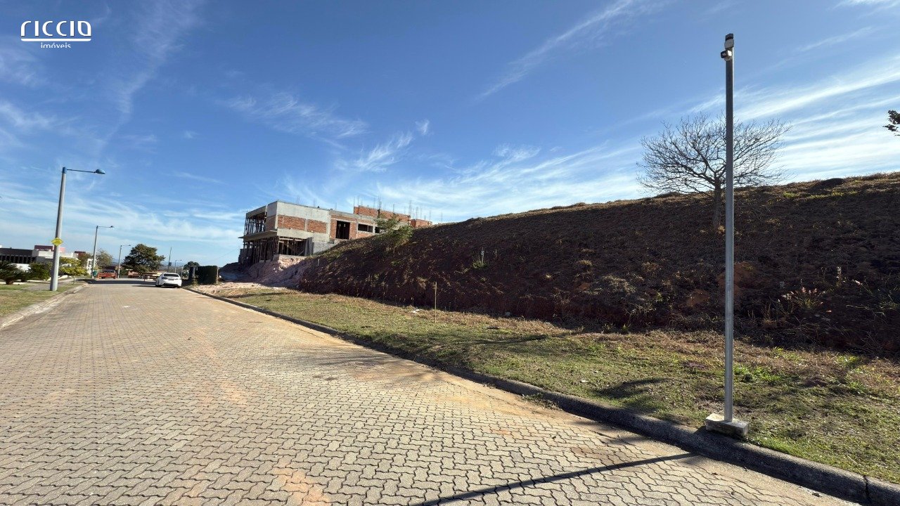 Terreno à venda, 1.770 m² Quadra O com Aclive na Parte mais Alta do Condomínio - LINDA VISTA PARA A CIDADE - Urbanova - São José dos Campos/SP