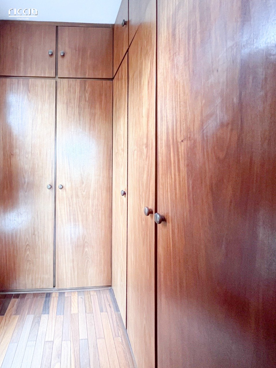 Casa em Condomínio à venda no Jardim das Colinas — imagem 21 de 24