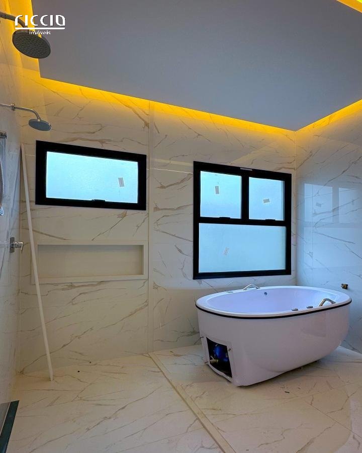 Casa em Condomínio à venda no Bairro da Floresta — imagem 36 de 43