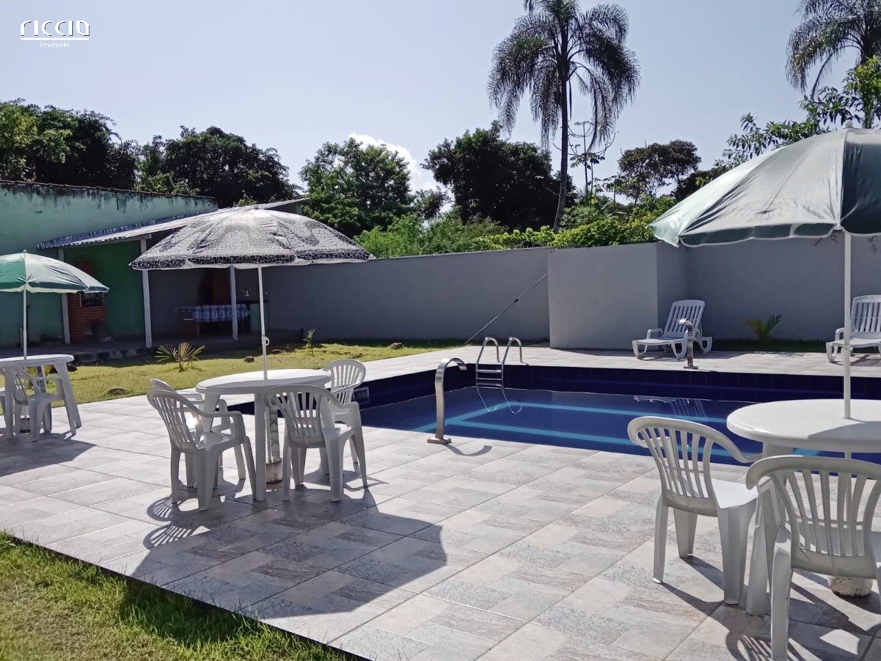Casa à venda no Maranduba — ambiente interno