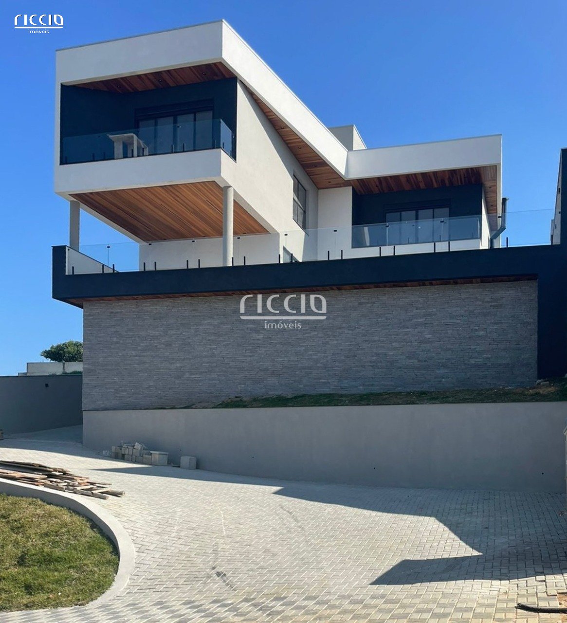 Casa em Condomínio à venda no Urbanova — ambiente interno