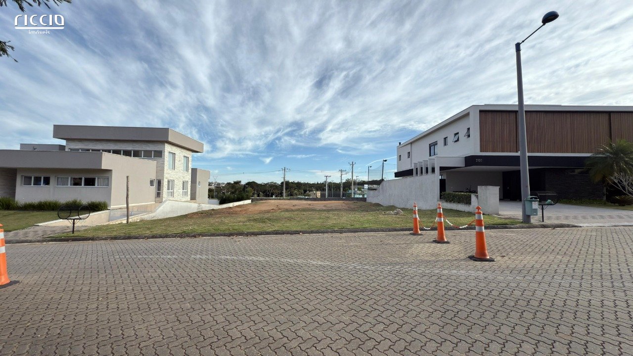 Terreno à venda no Urbanova — detalhe do imóvel