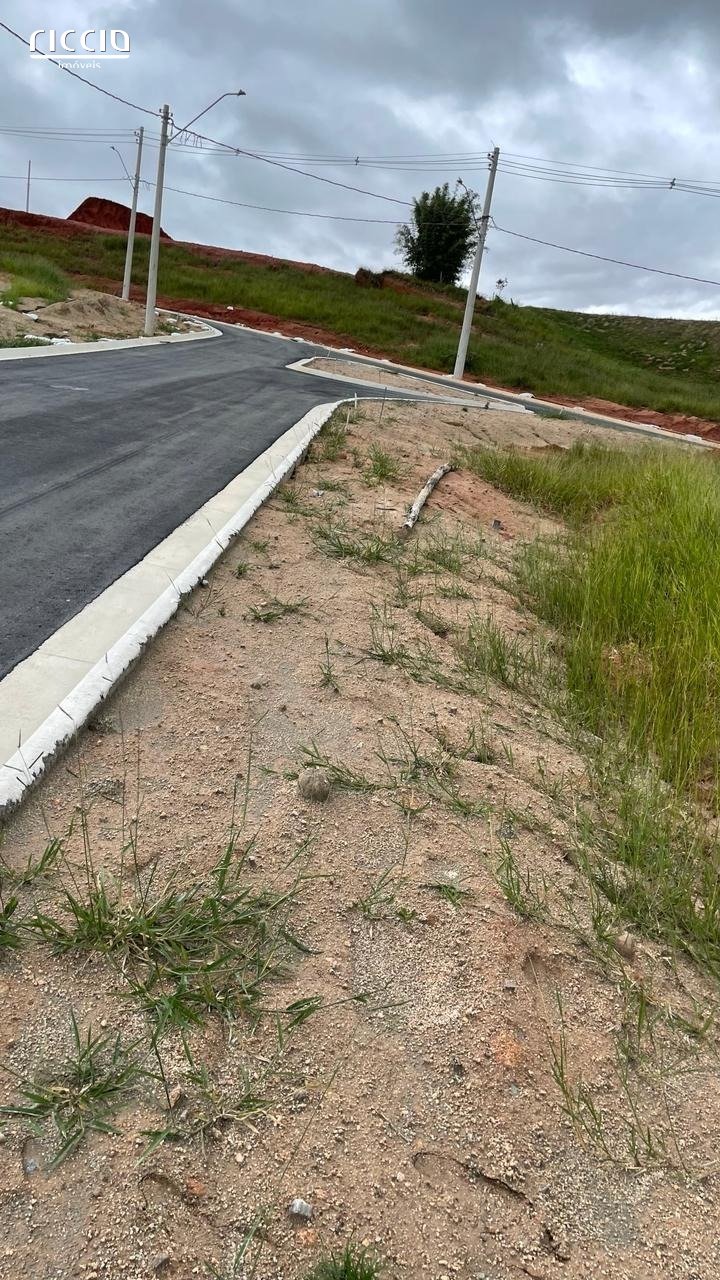 Terreno à venda no Putim — detalhe do imóvel