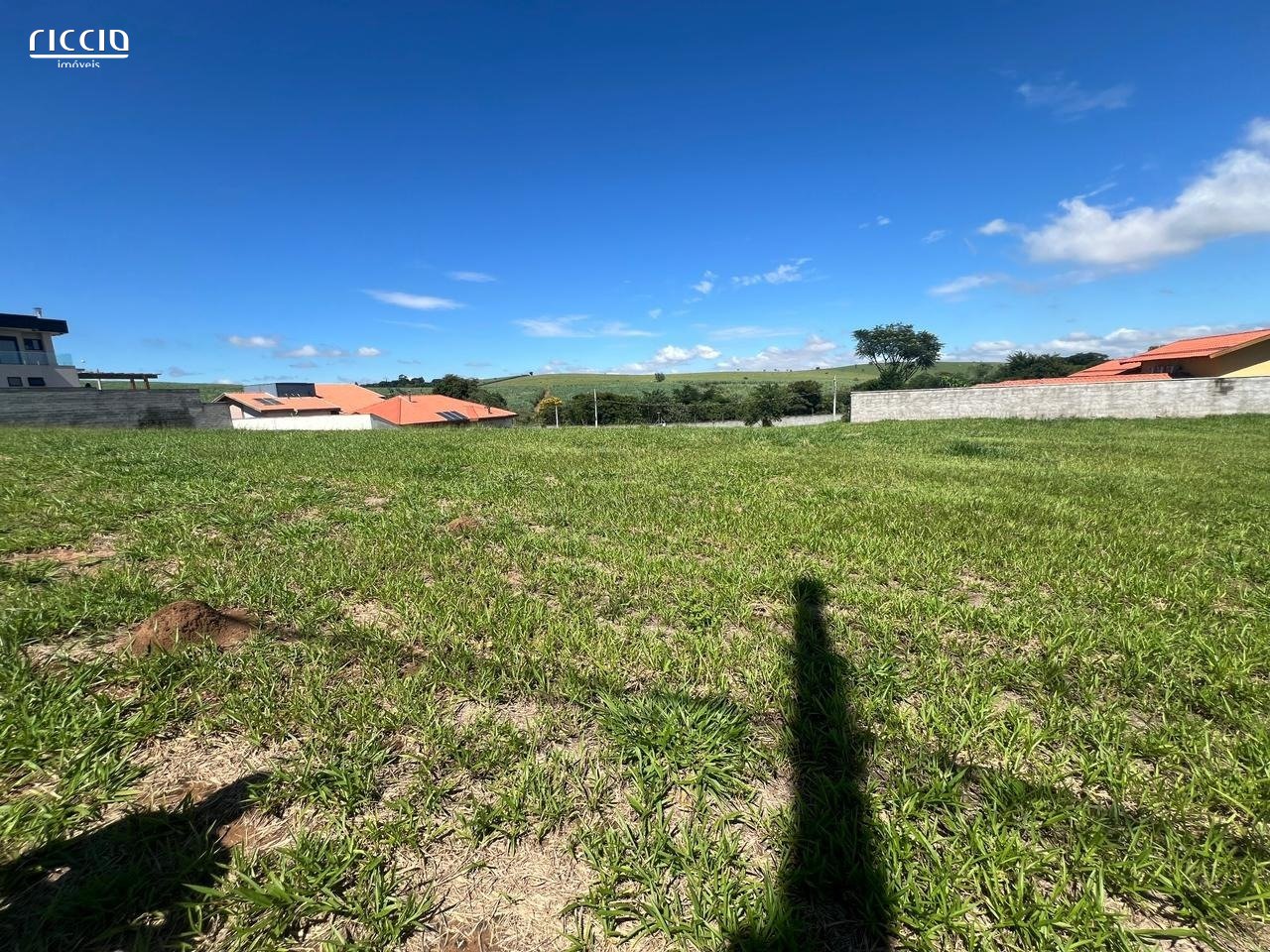 Terreno à venda no Parque Residencial Maria Elmira — ambiente interno