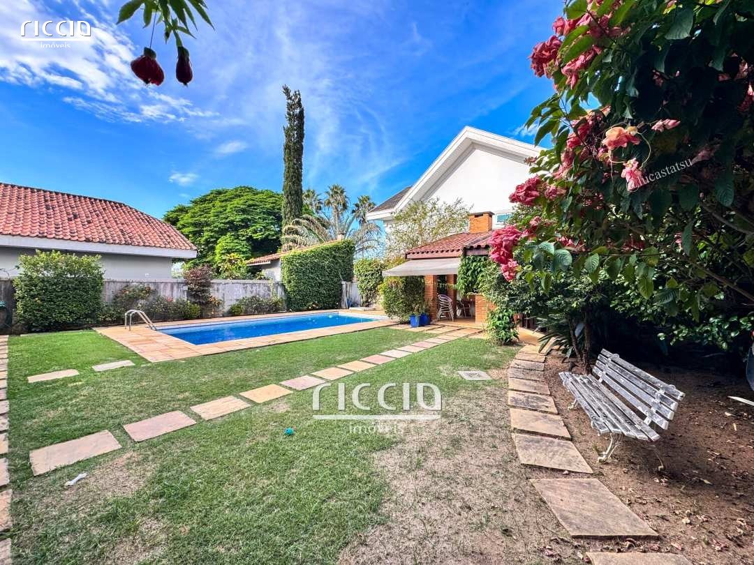 Casa em Condomínio à venda no Jardim das Colinas — imagem 19 de 32