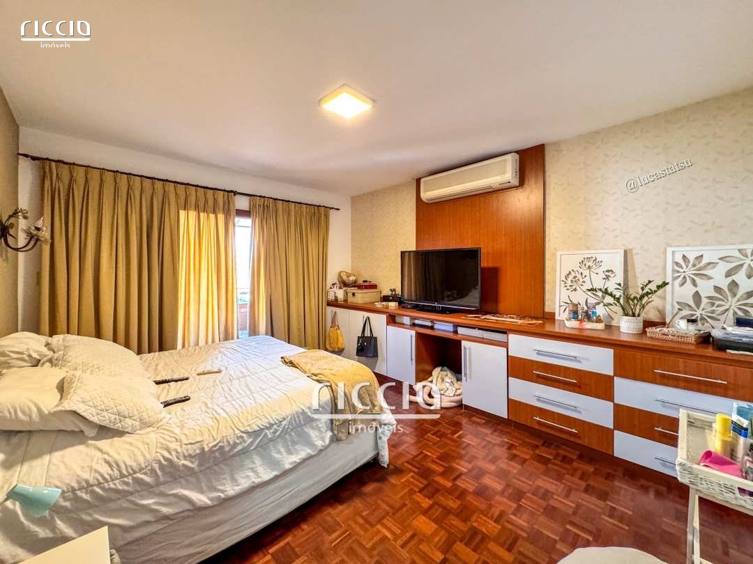 Casa em Condomínio à venda no Jardim das Colinas — imagem 29 de 32