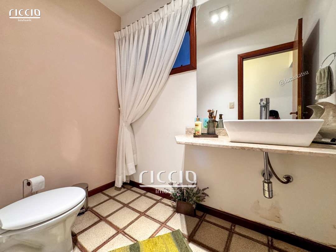 Casa em Condomínio à venda no Jardim das Colinas — imagem 10 de 32