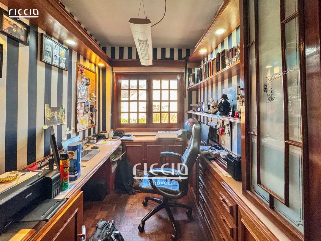 Casa em Condomínio à venda no Jardim das Colinas — imagem 28 de 32