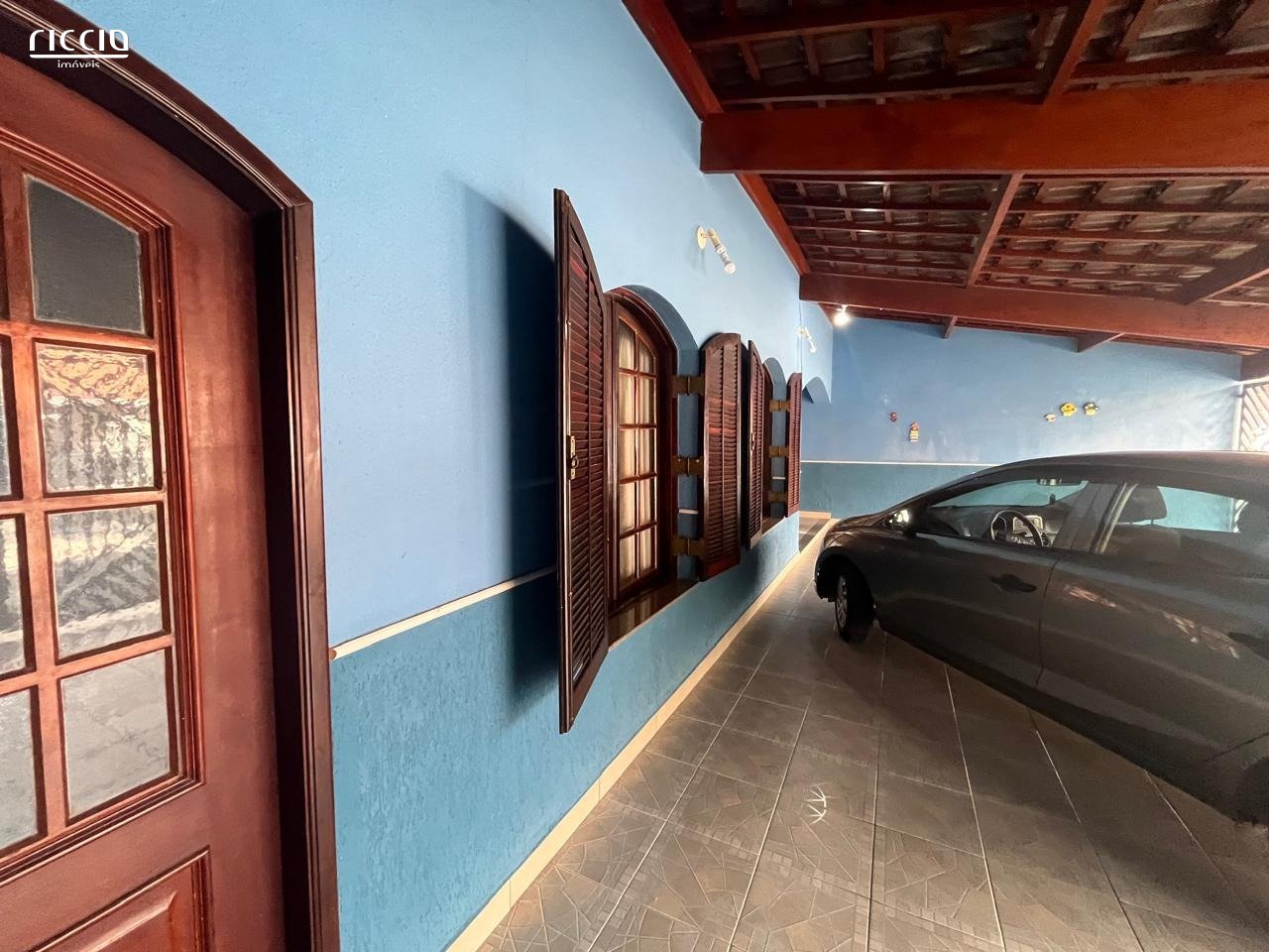 Casa à venda no Bosque dos Eucaliptos — detalhe do imóvel