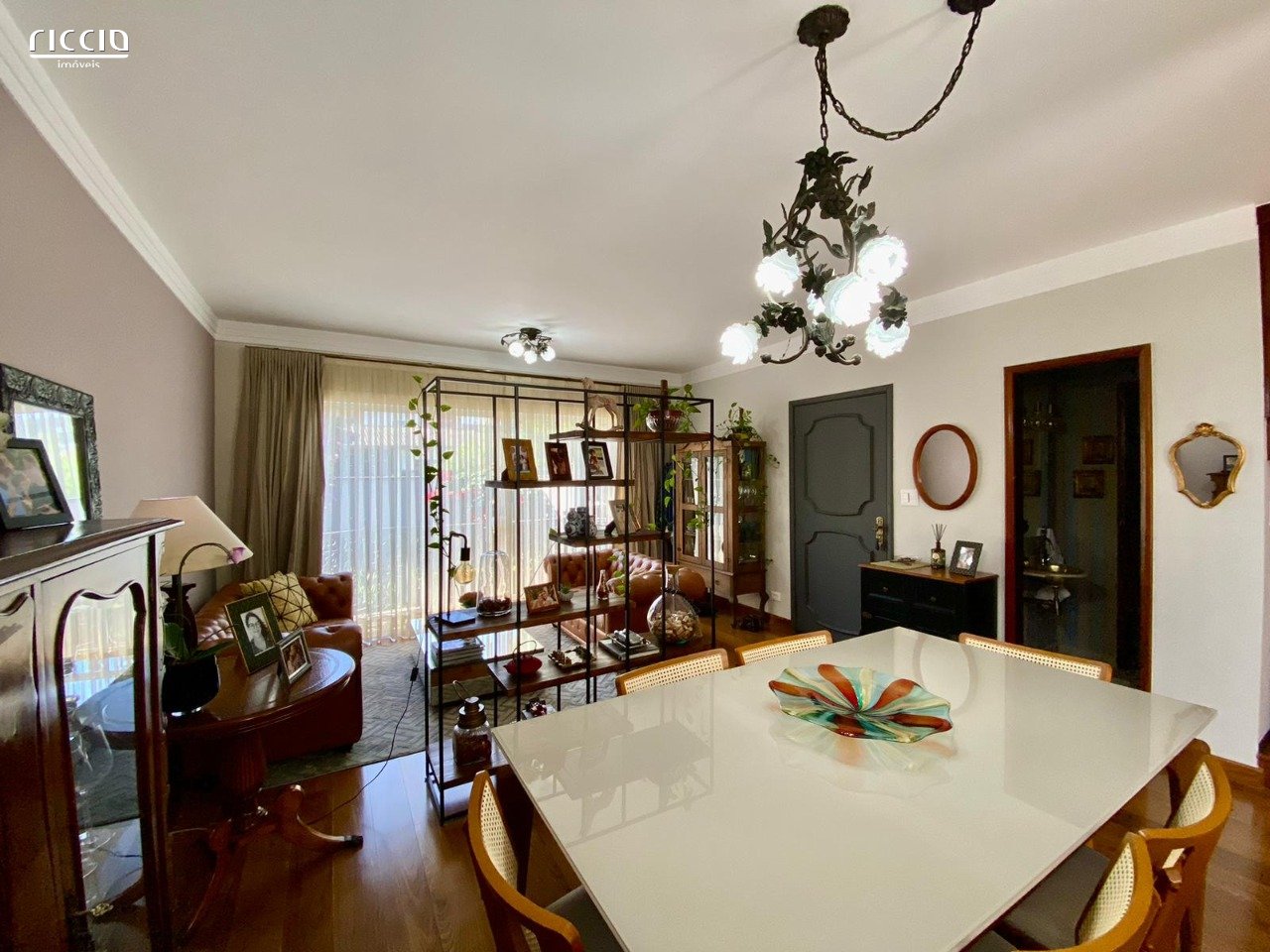 Casa em Condomínio à venda no Jardim das Colinas — imagem 15 de 49
