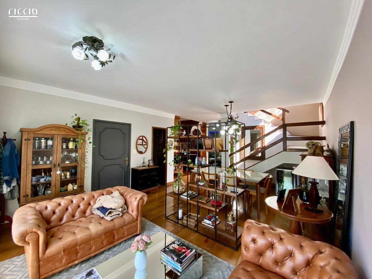 Casa em Condomínio à venda no Jardim das Colinas — imagem 13 de 49