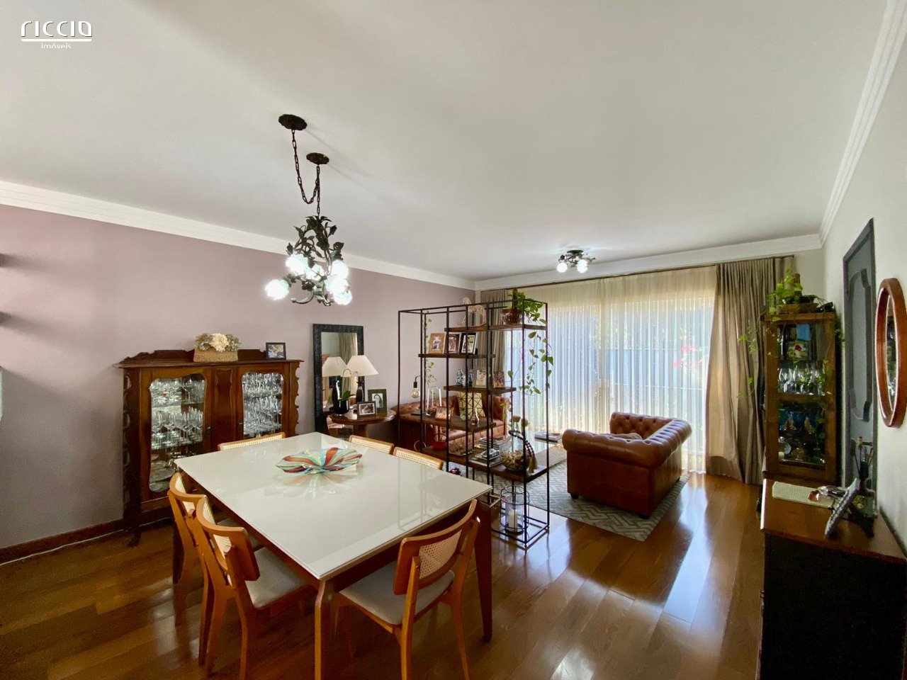 Casa em Condomínio à venda no Jardim das Colinas — imagem 12 de 49