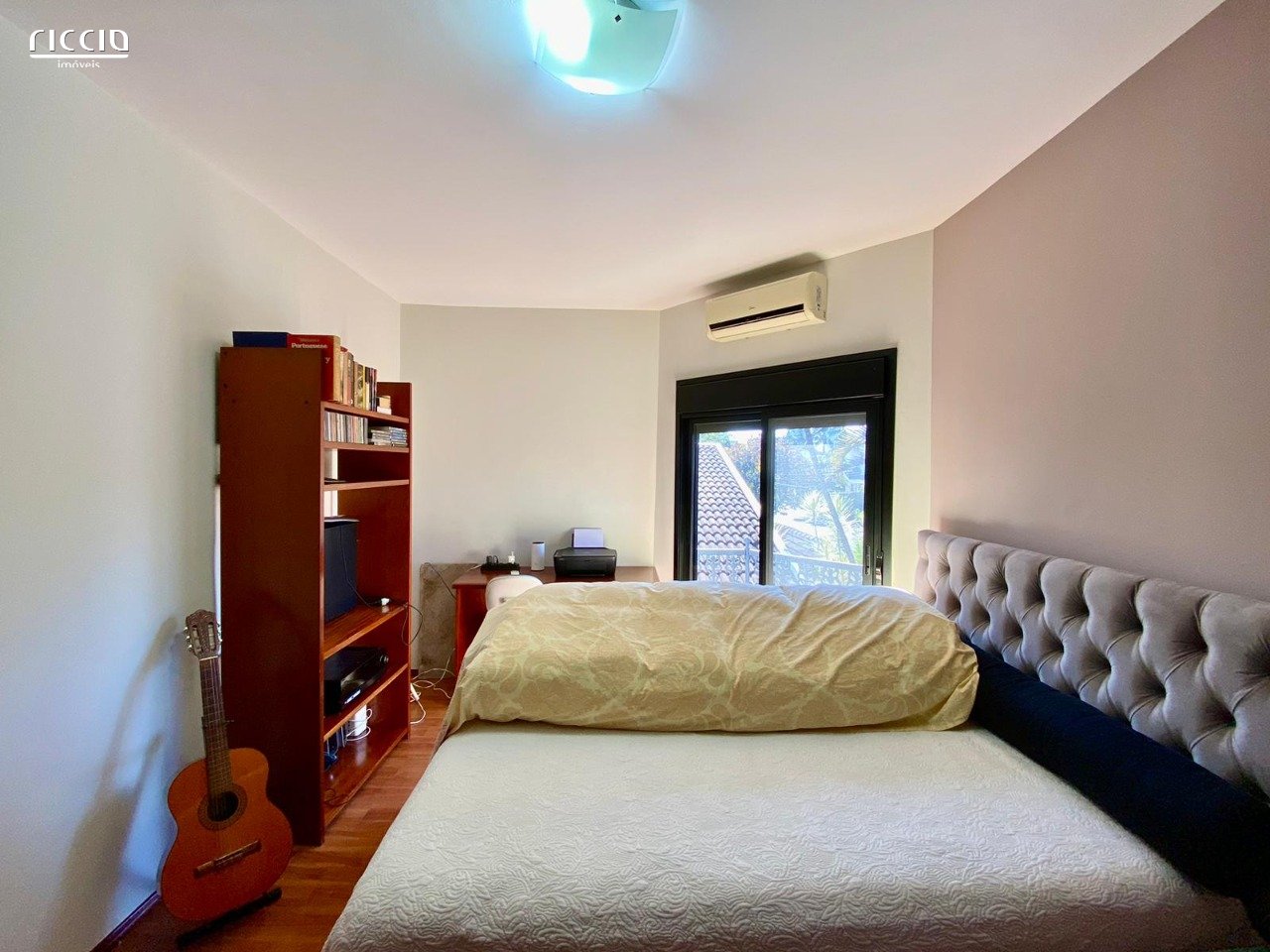 Casa em Condomínio à venda no Jardim das Colinas — imagem 40 de 49
