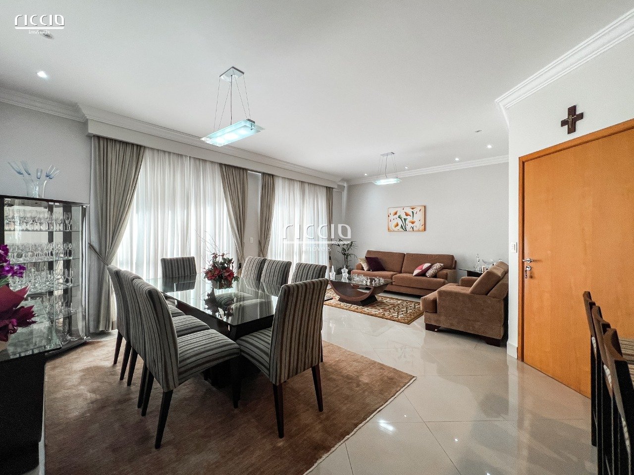 Apartamento à venda no Jardim Aquarius — ambiente interno