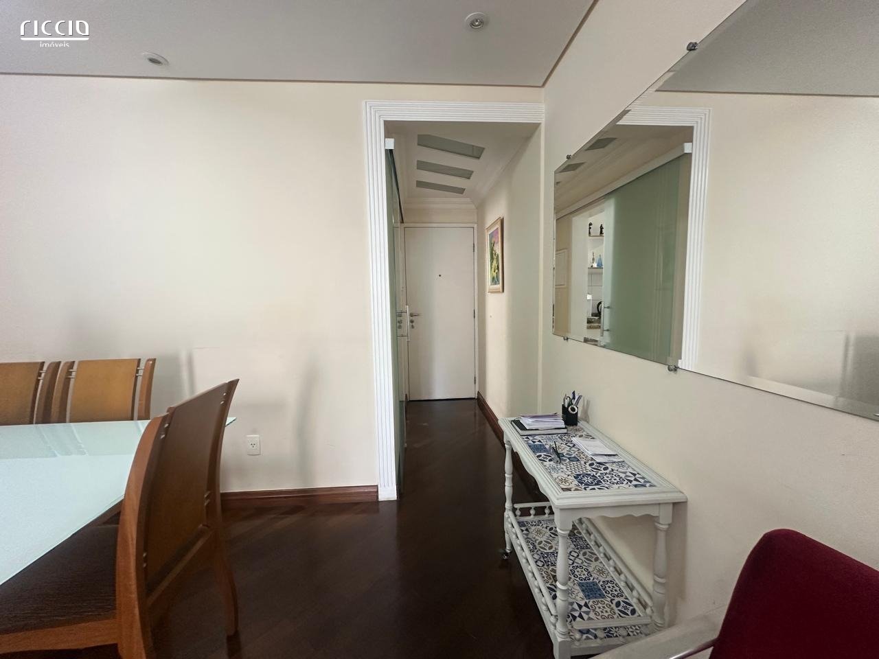 Apartamento à venda no Jardim Aquarius — ambiente interno