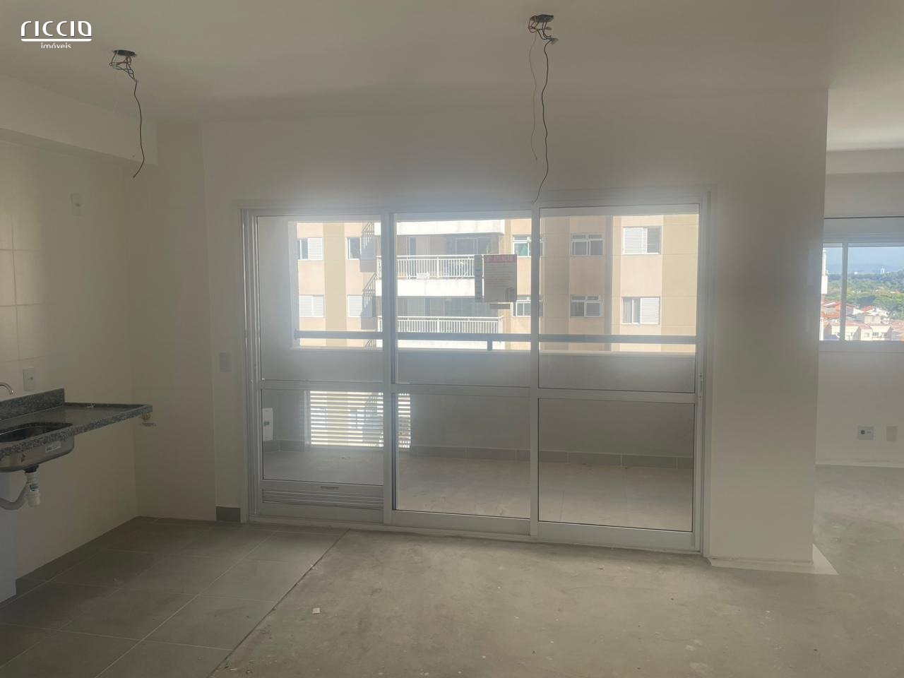 Apartamento à venda no Parque Industrial — ambiente interno