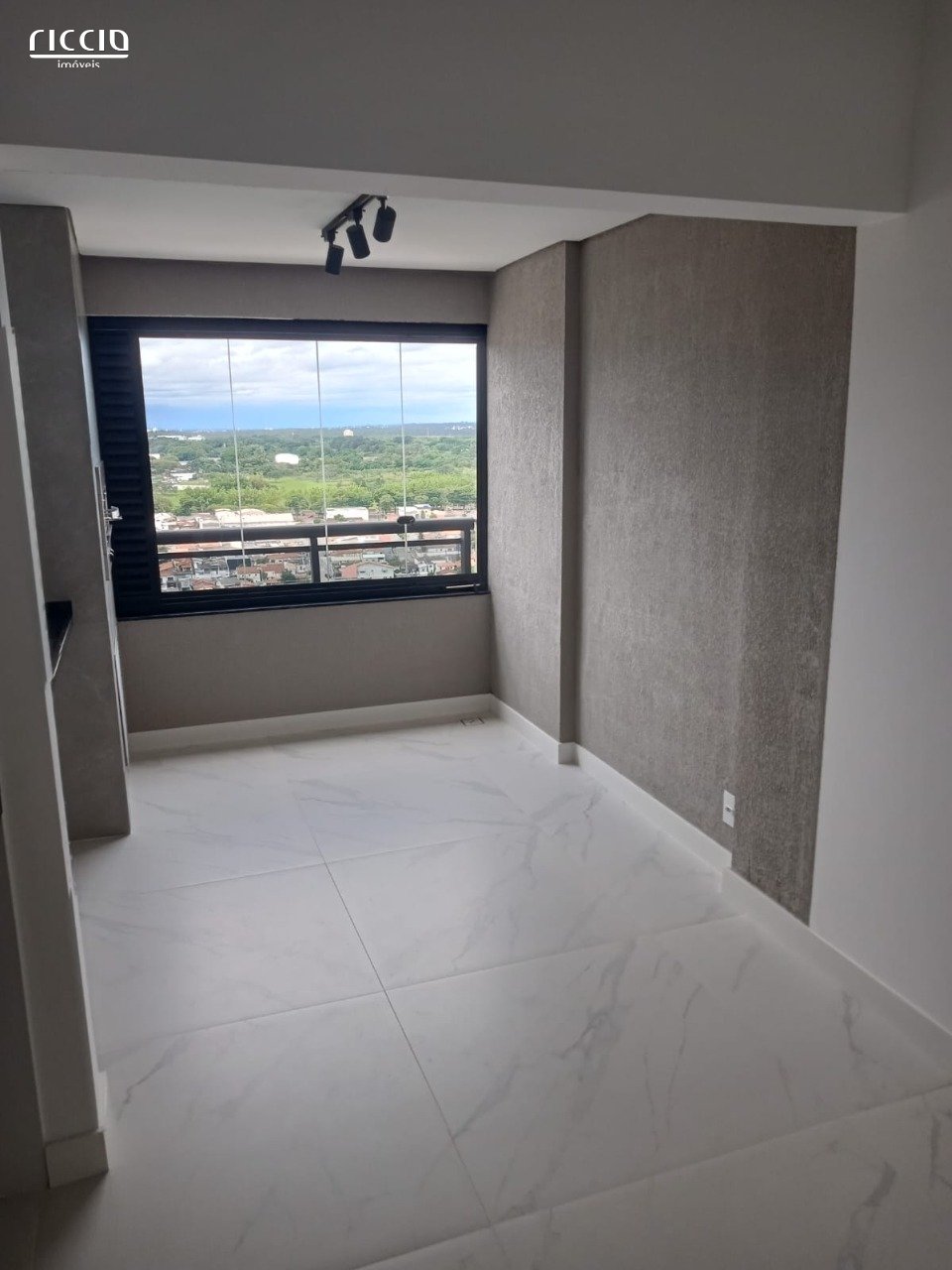 WONDER ( repasse) planta lirio com 68m2 andar alto ao lado do shopping Vale Sul