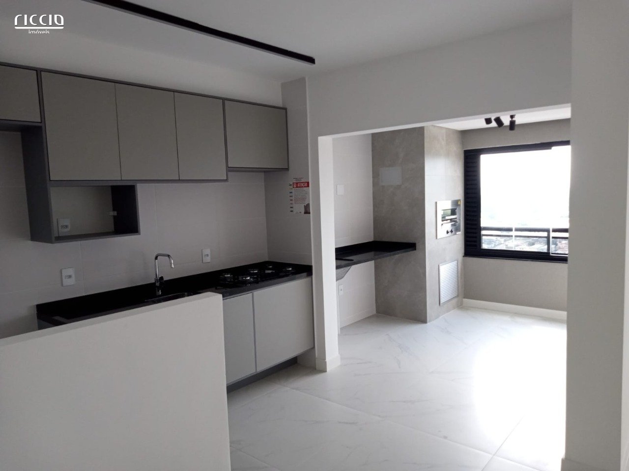Apartamento à venda no Floradas de São José — imagem 9 de 34