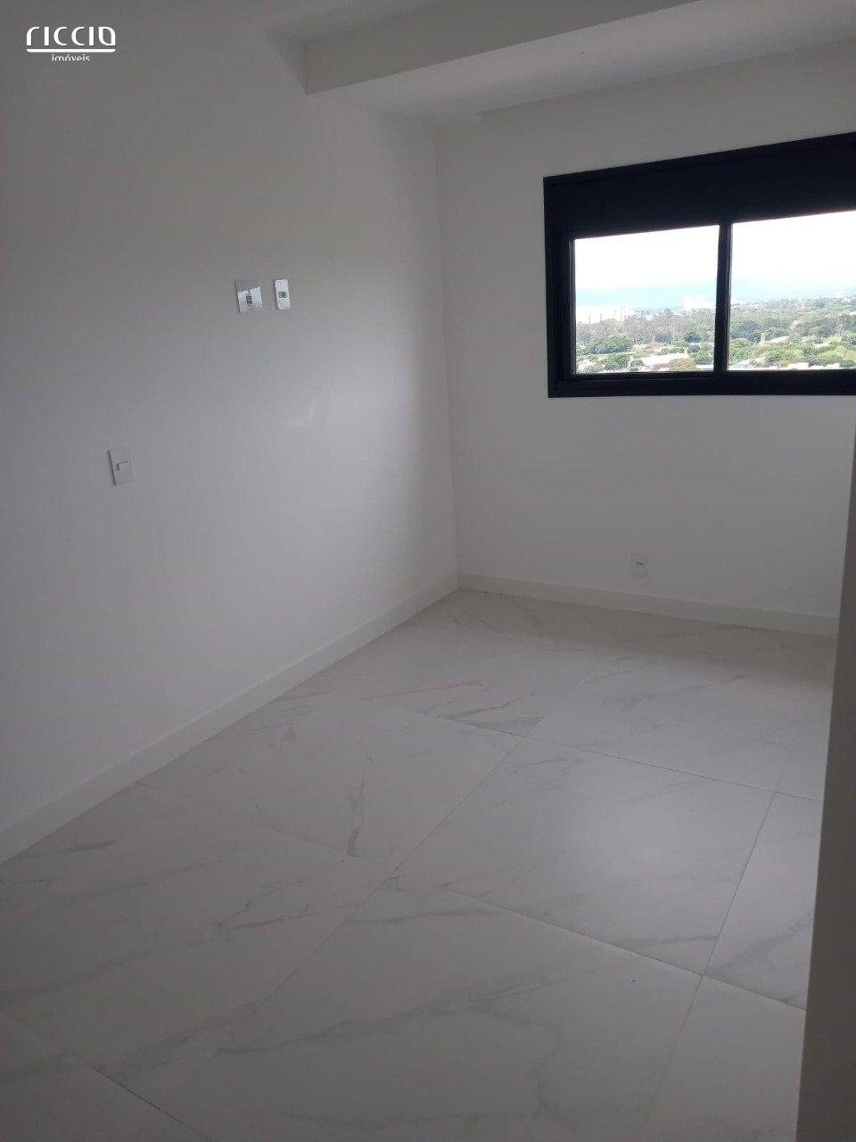 Apartamento à venda no Floradas de São José — imagem 24 de 34