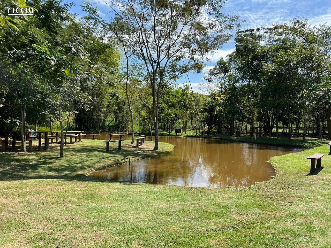 Terreno à venda no Putim — imagem 21 de 25