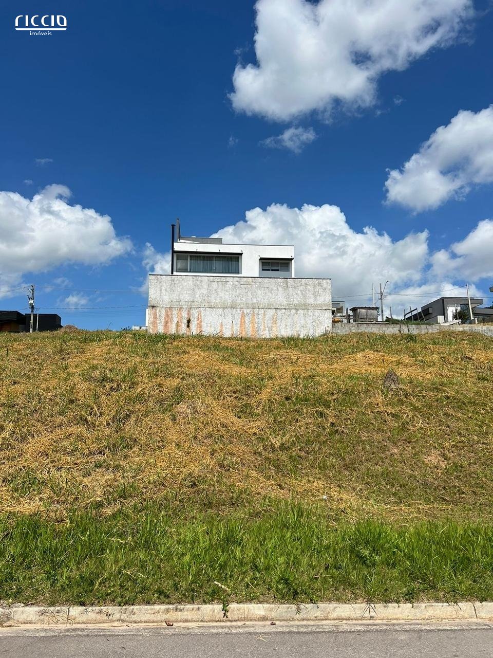 Terreno à venda no Putim — ambiente interno