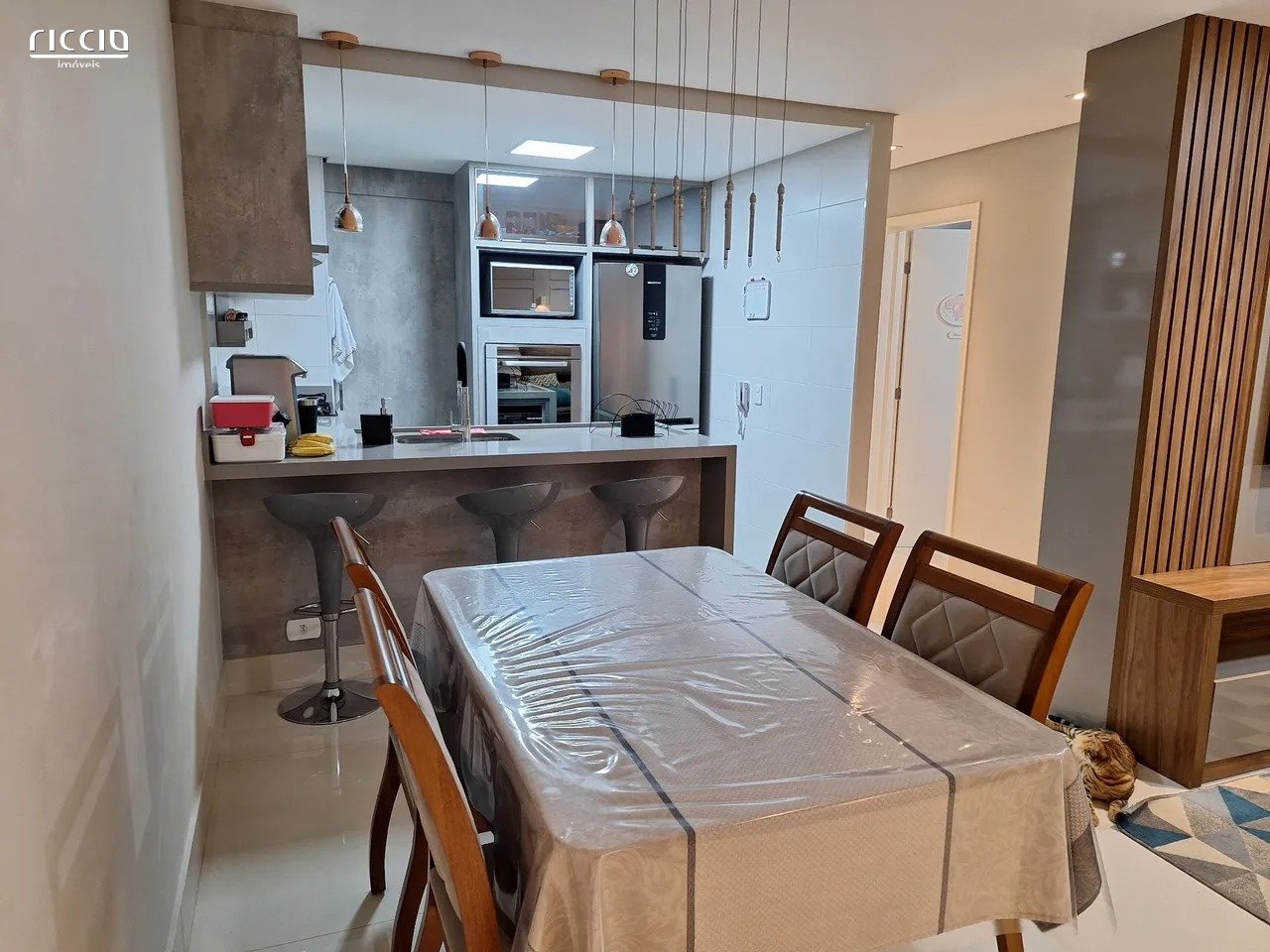 Apartamento à venda no Parque Industrial — ambiente interno