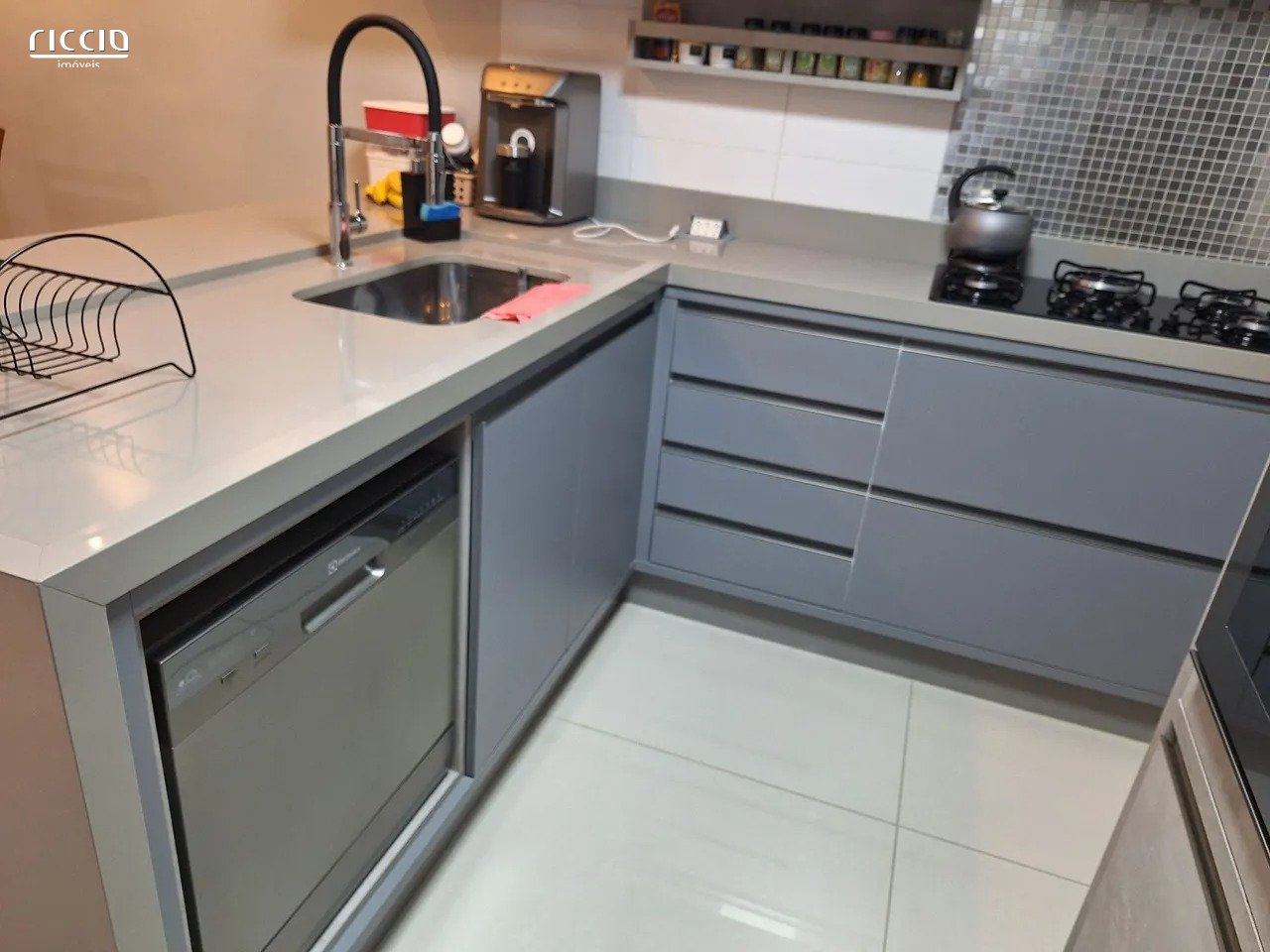 Apartamento à venda no Parque Industrial — imagem 9 de 20