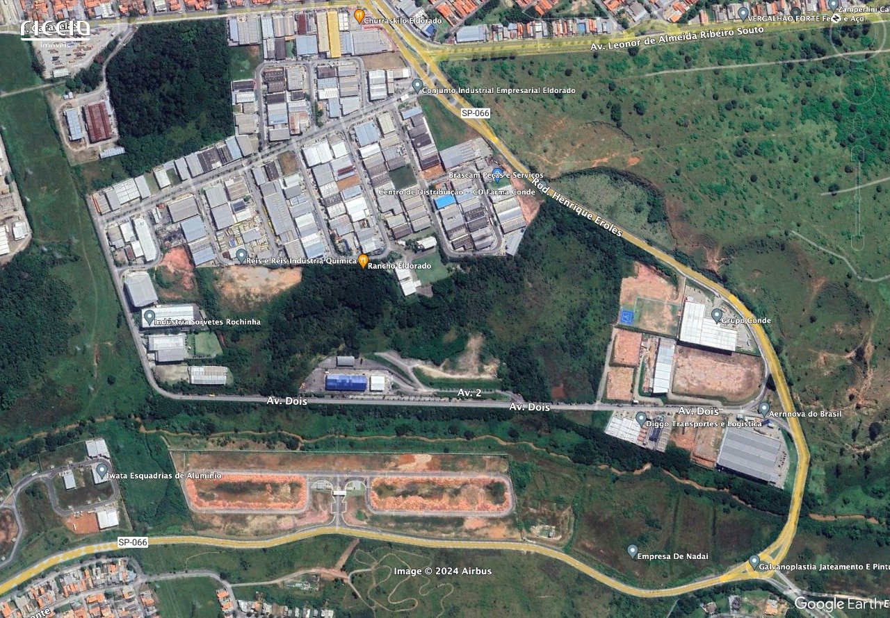 Terreno à venda no Chácaras Reunidas — detalhe do imóvel