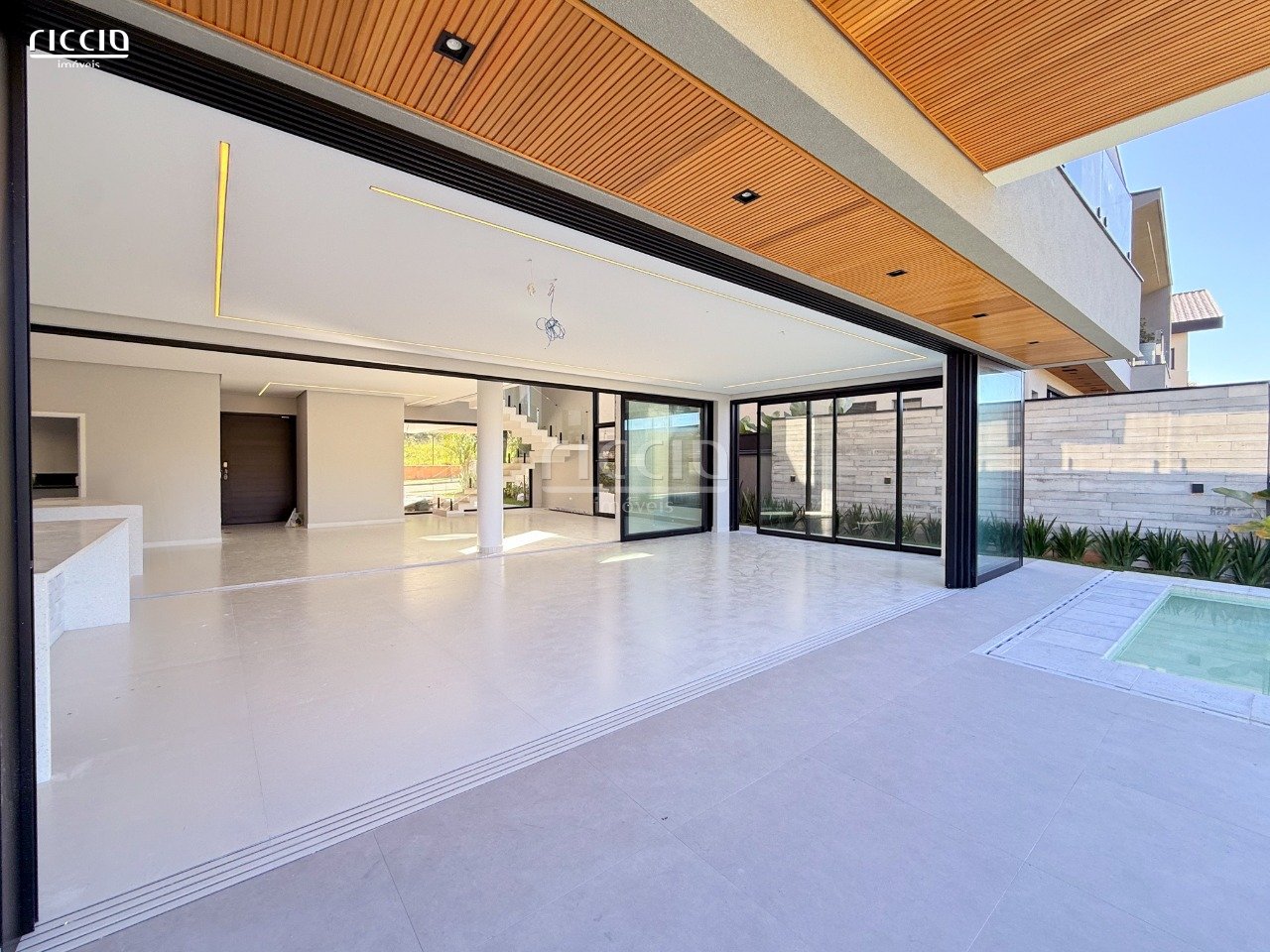 Casa em Condomínio à venda no Urbanova — imagem 4 de 41