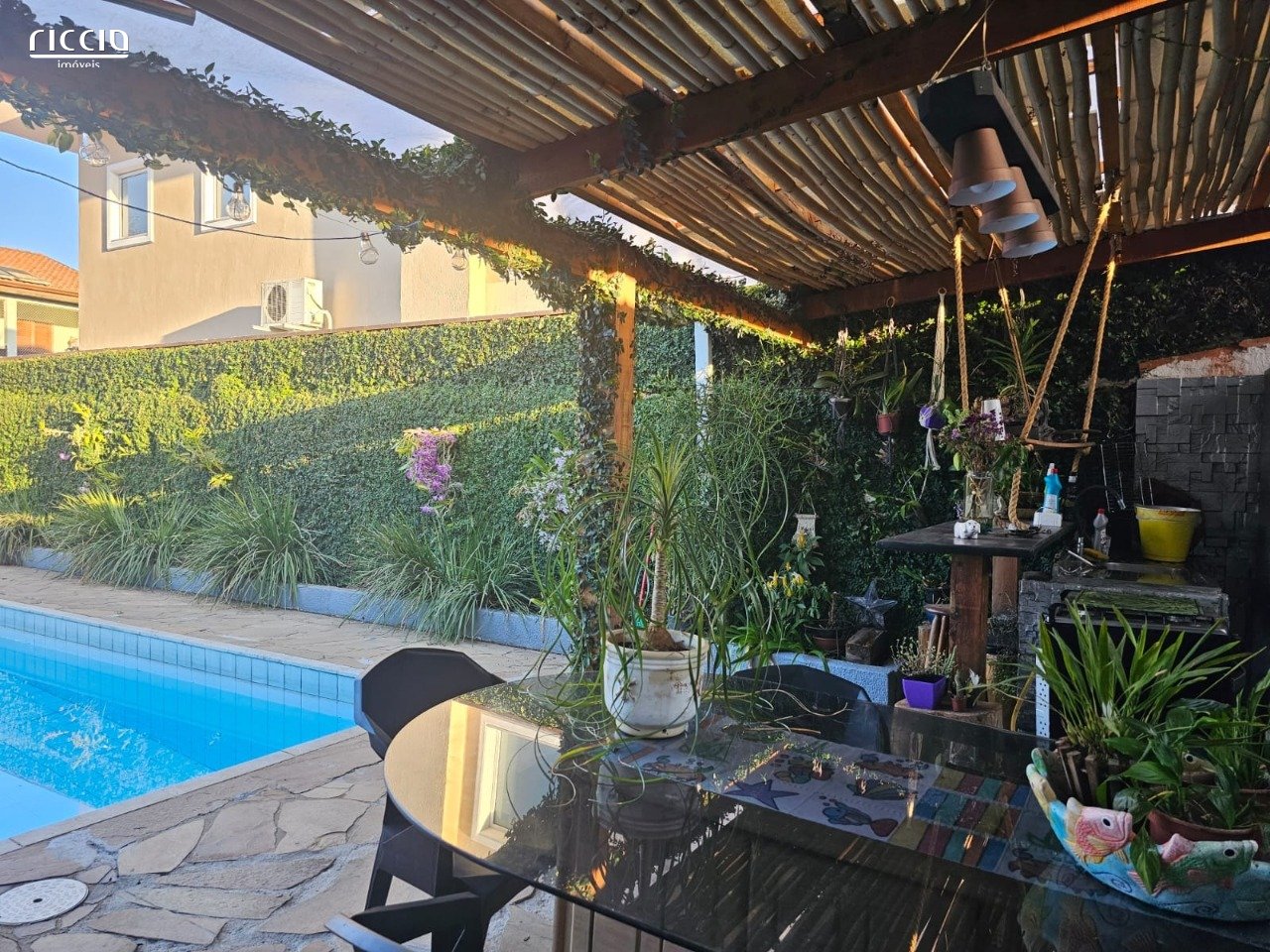 Casa em Condomínio à venda no Jardim das Colinas — imagem 4 de 20