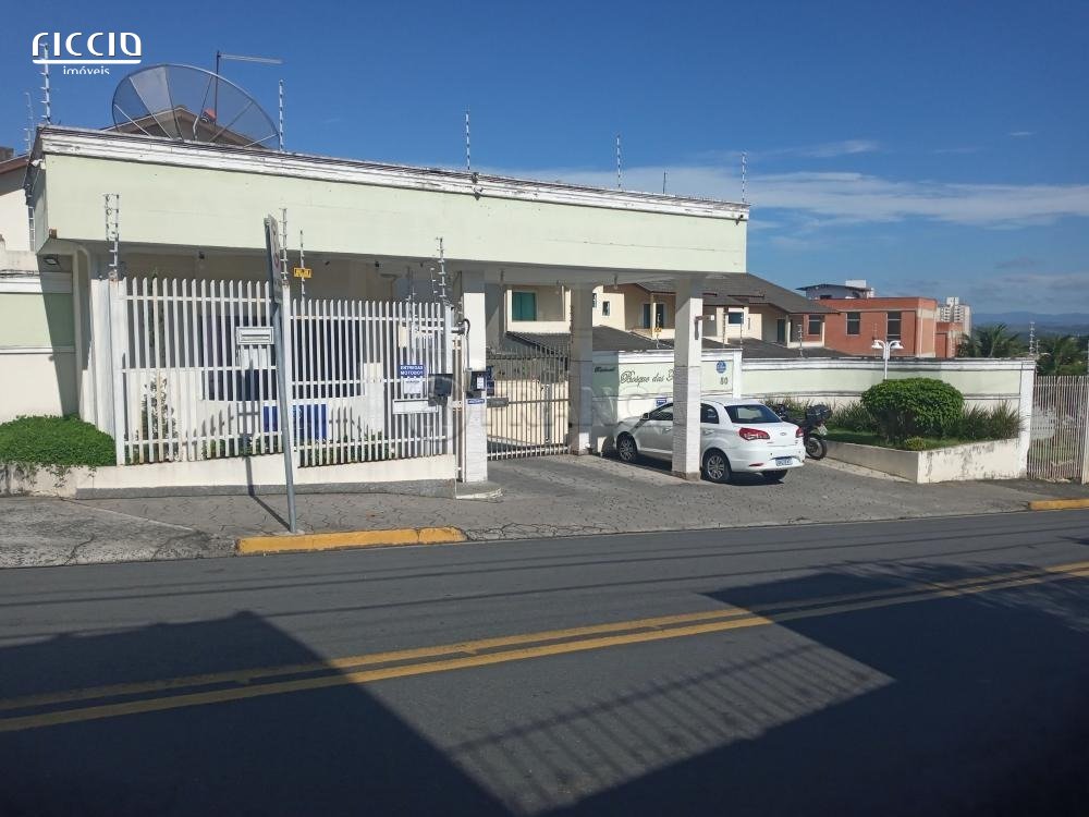 Condomínio Bosque das Figueira — ambiente interno