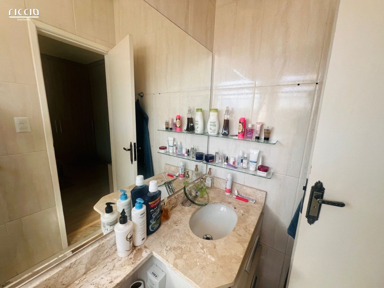 Casa em Condomínio à venda no Parque Santo Antonio — imagem 10 de 22
