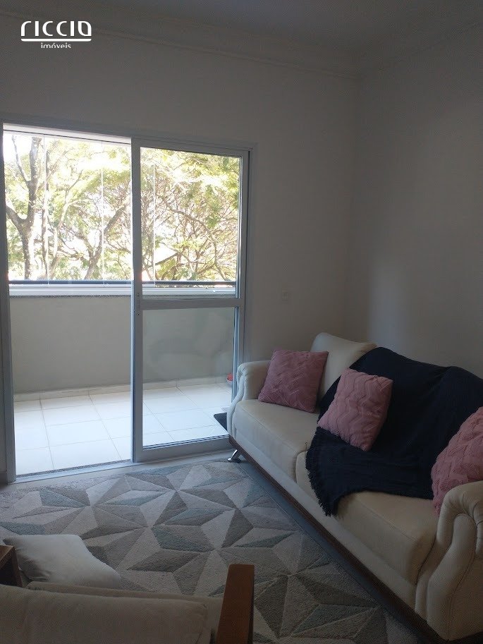 Apartamento à venda no Parque Industrial — ambiente interno
