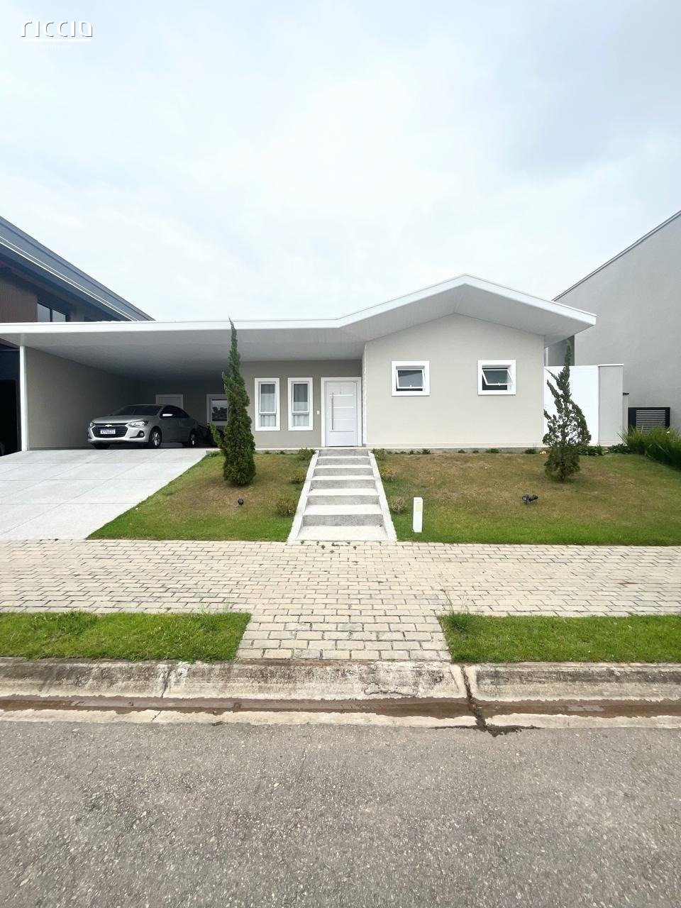 Casa em Condomínio à venda no Urbanova — ambiente interno