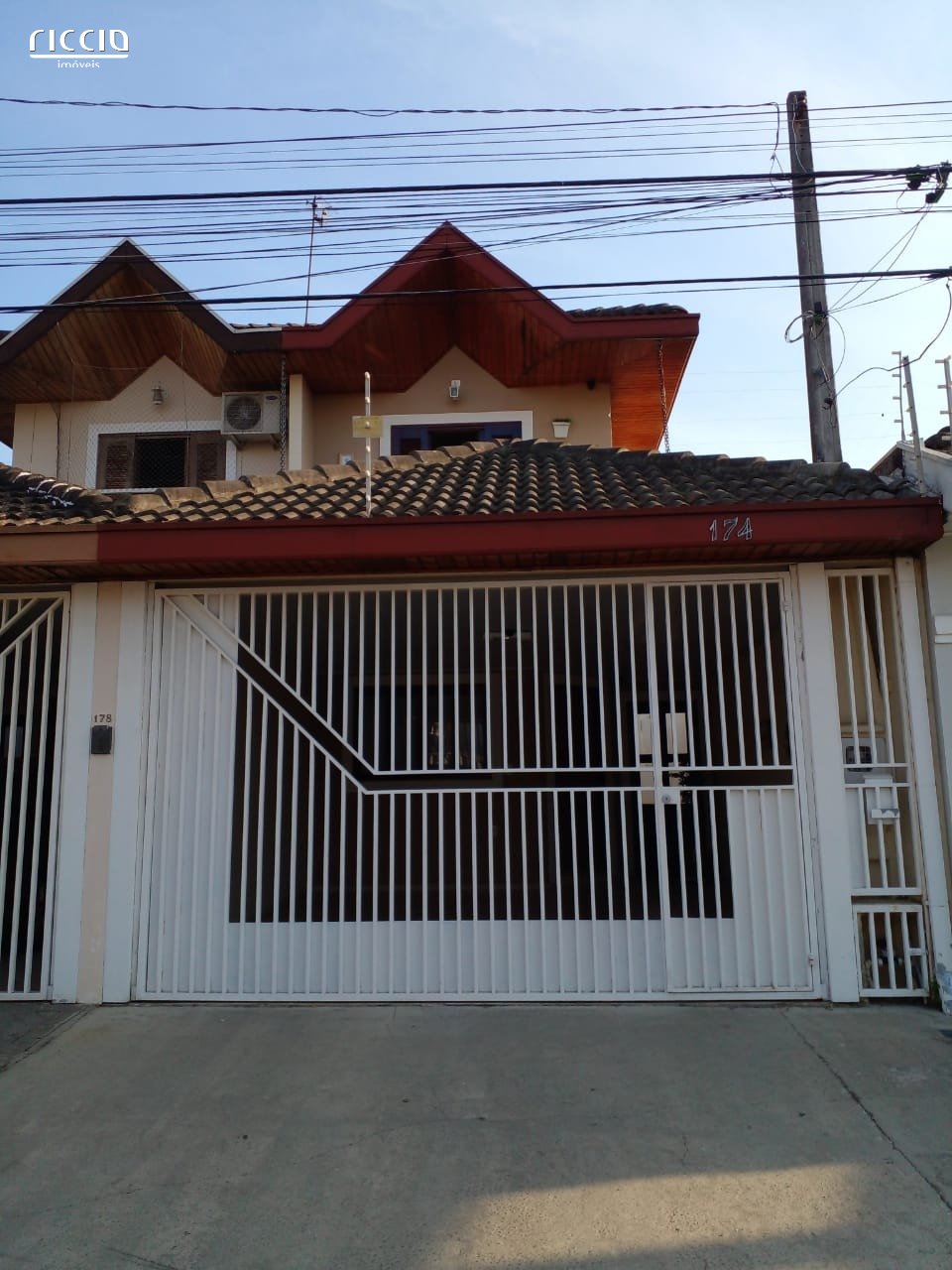 Casa à venda no Jardim das Indústrias em São Jose dos Campos-SP