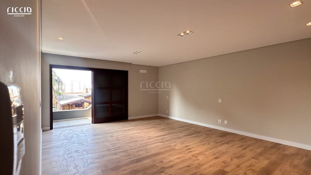 Casa em Condomínio à venda no Jardim Aquárius — imagem 46 de 74