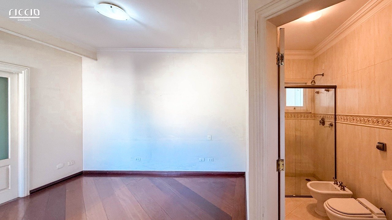 Casa em Condomínio à venda no Jardim Aquárius — imagem 45 de 57