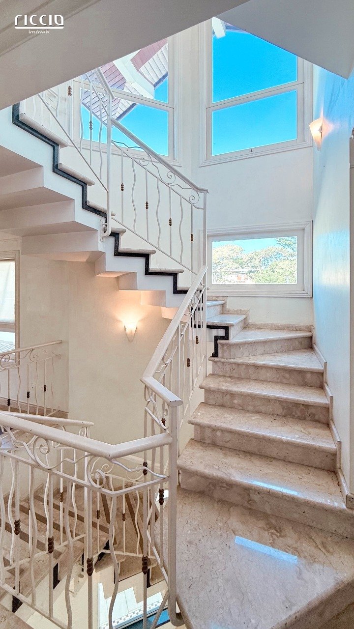 Casa em Condomínio à venda no Jardim Aquárius — imagem 44 de 57