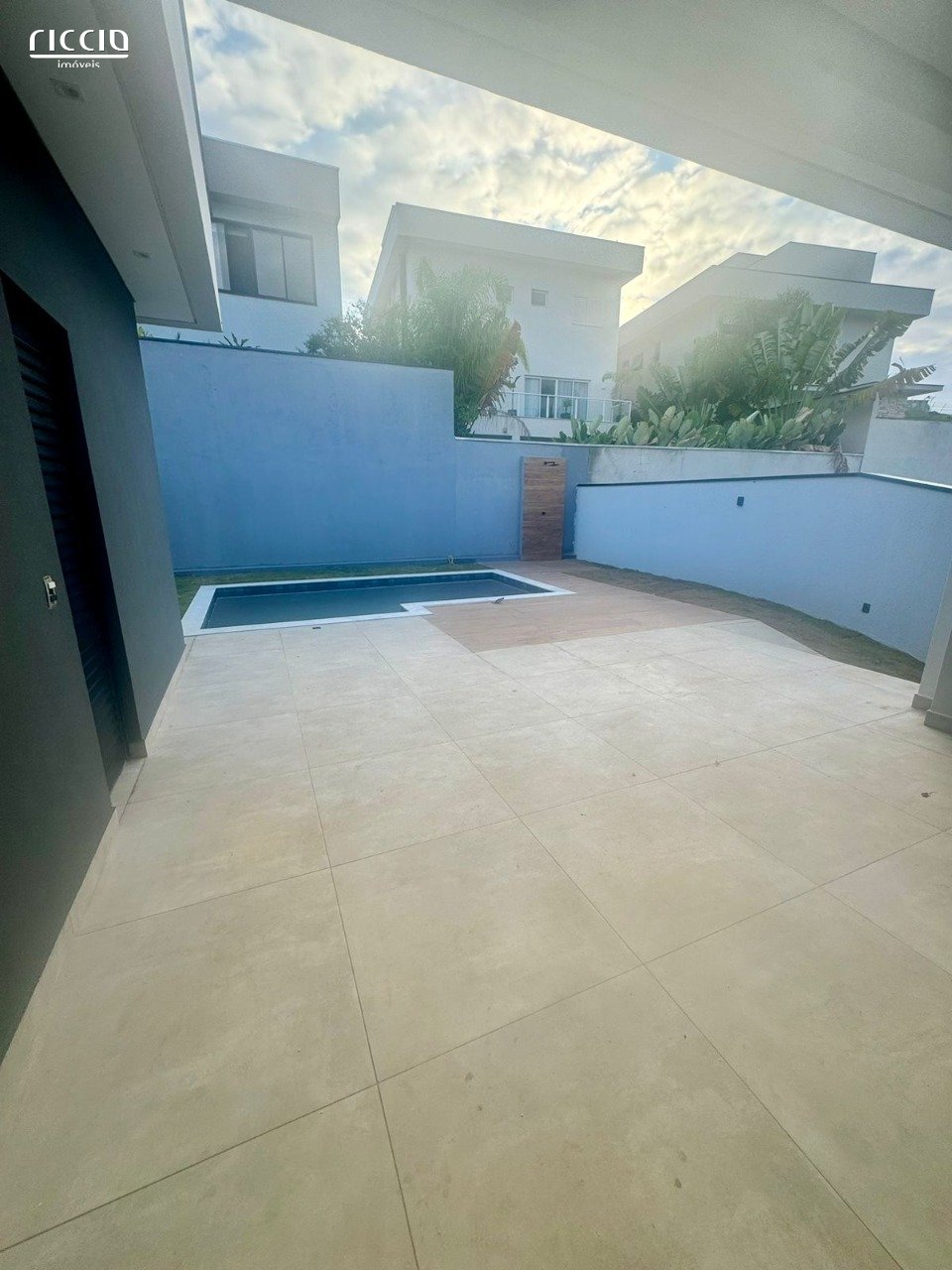 Casa em Condomínio à venda no Putim — imagem 11 de 14
