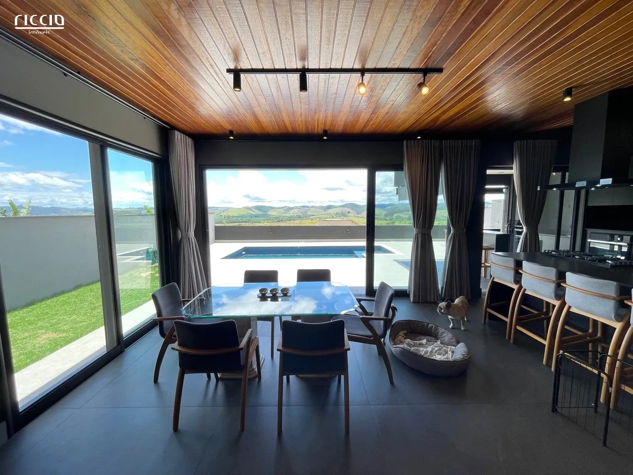 Casa em Condomínio à venda no Urbanova — detalhe do imóvel