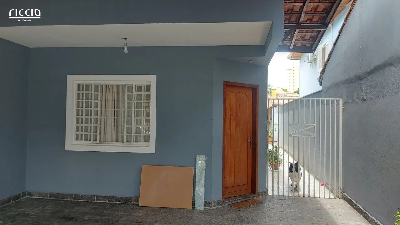 Casa à venda no Jardim Alvorada — ambiente interno