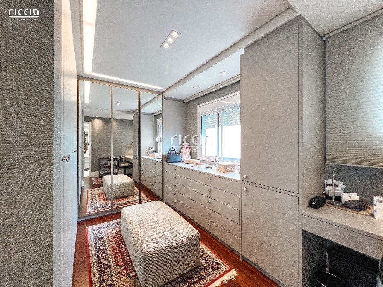 Apartamento à venda no Jardim das Colinas — imagem 24 de 31