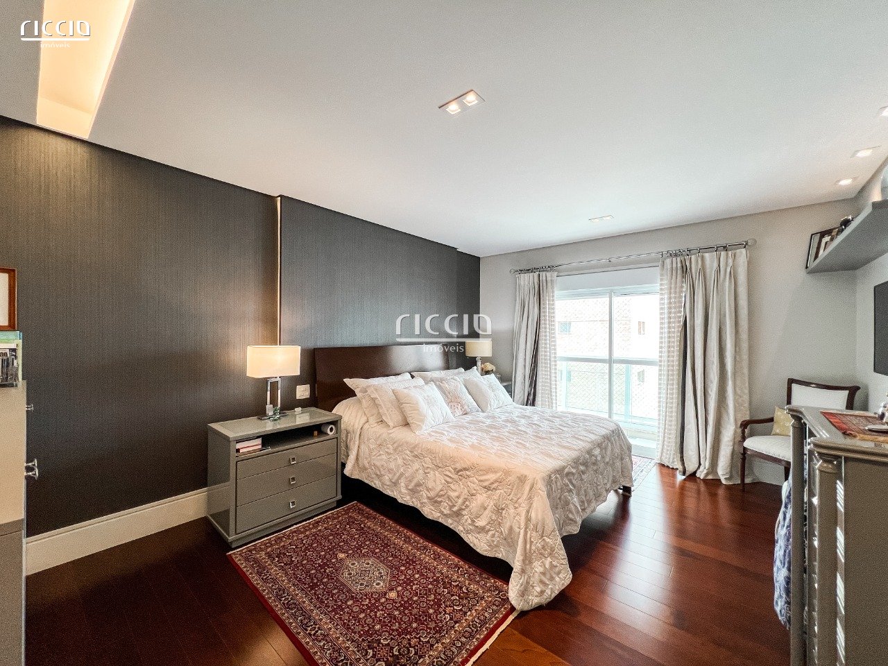Apartamento à venda no Jardim das Colinas — imagem 20 de 31